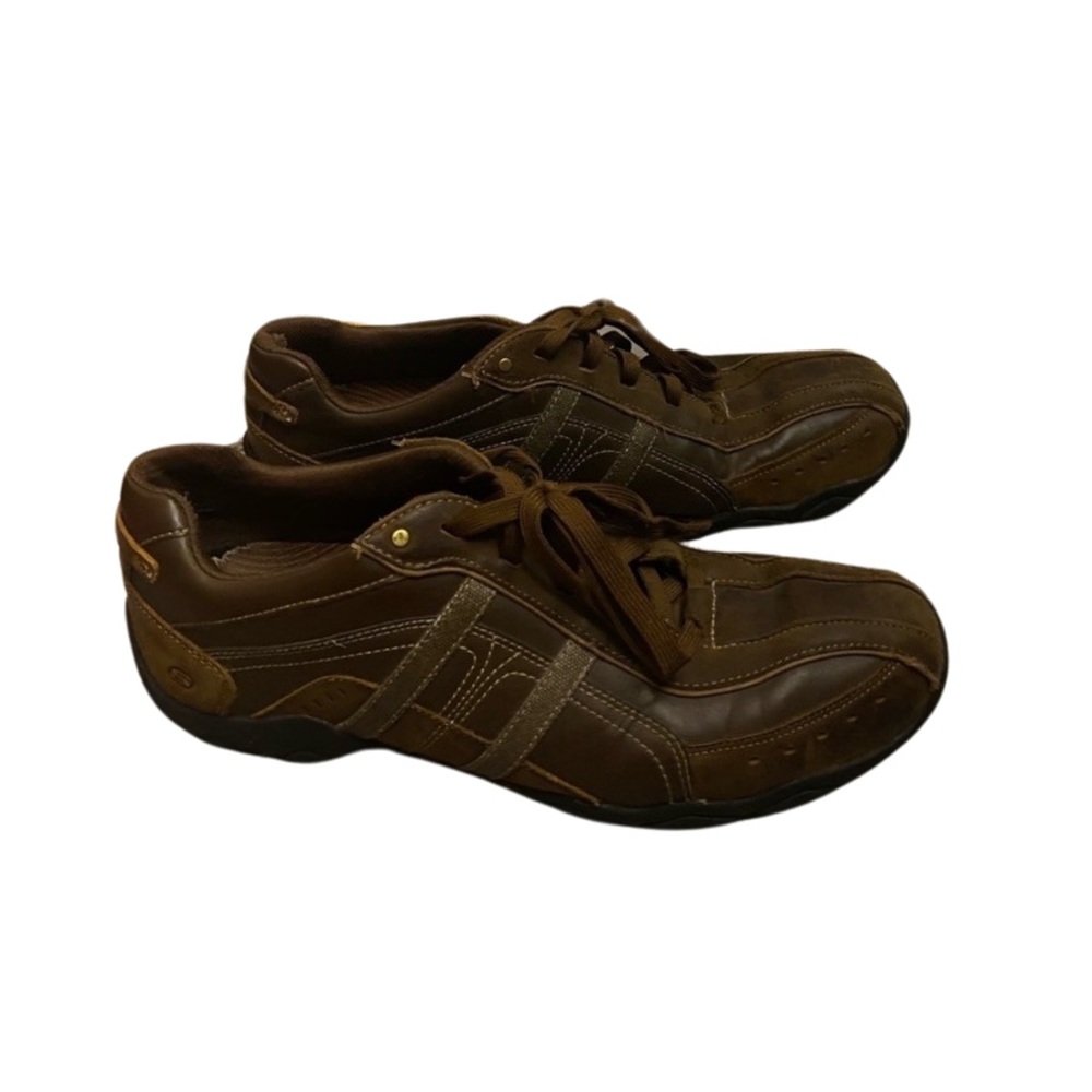 𝅺skechers memory foam sneakers size 11